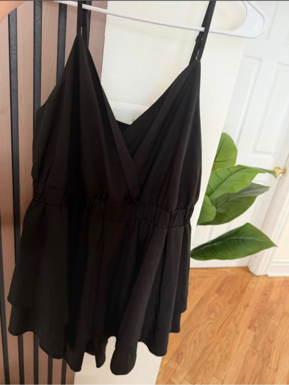 Women plus size v neck wrap cami romper layered ruffle hem short jumpsuit.